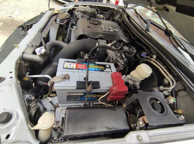 Mitsubishi L200 2012, 370,669 km - 2.5 l - Bakı