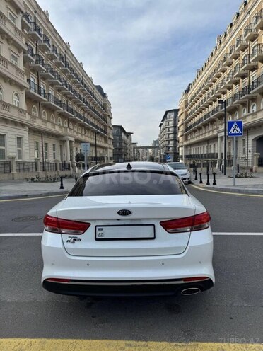 Kia K5-14