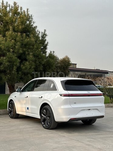 Li Auto  2024, 0 km - 1.5 л - Bakı