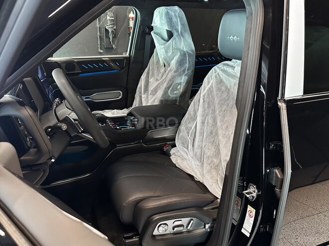 BYD Leopard 8-36