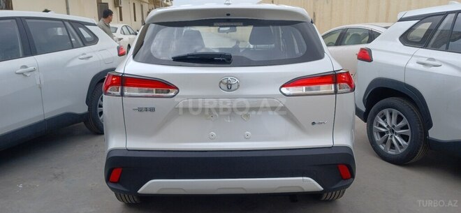 Toyota Corolla Cross 2025, 0 km - 2.0 l - Bakı