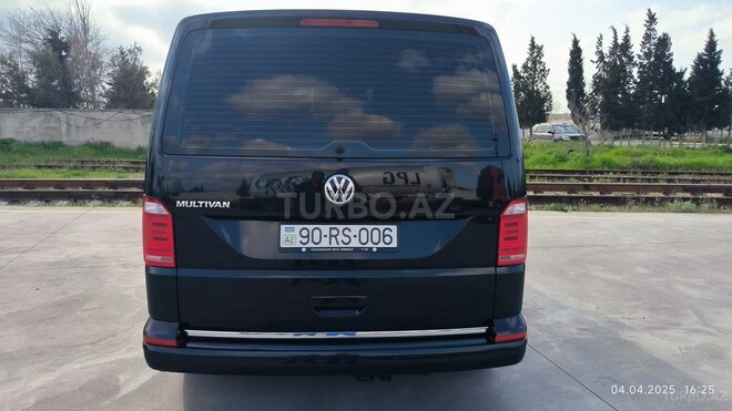 Volkswagen Multivan 2018, 199,000 km - 2.0 l - Bakı