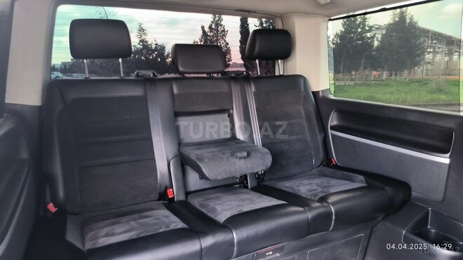 Volkswagen Multivan 2018, 199,000 km - 2.0 l - Bakı