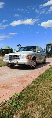 Mercedes E 220 1993, 382,546 km - 2.2 л - Gəncə