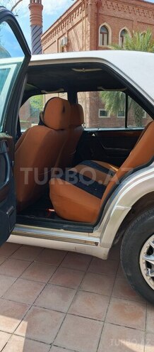 Mercedes E 220 1993, 382,546 km - 2.2 л - Gəncə