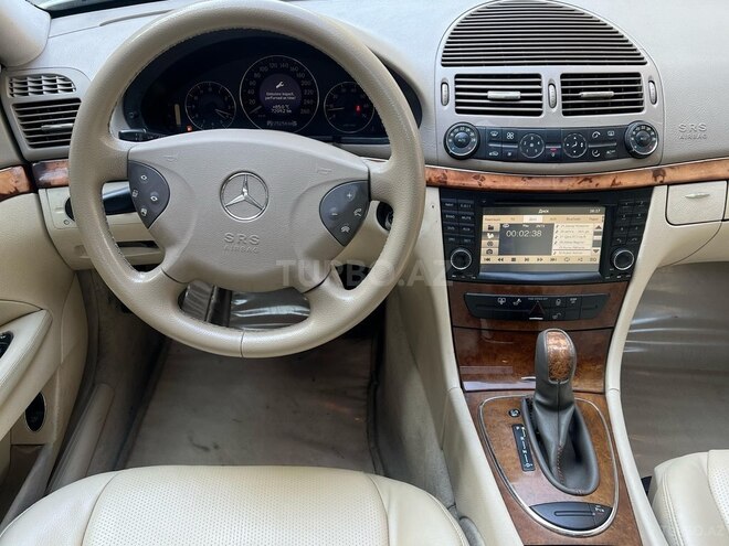 Mercedes E 240 2004, 220,000 km - 2.4 l - Xırdalan