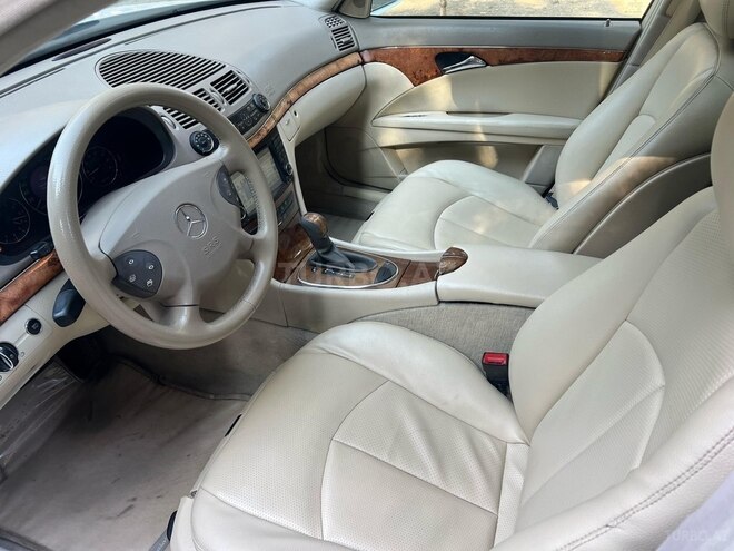 Mercedes E 240 2004, 220,000 km - 2.4 l - Xırdalan