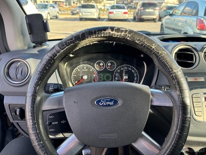 Ford Tourneo Connect 2010, 556,000 km - 1.8 l - Bakı
