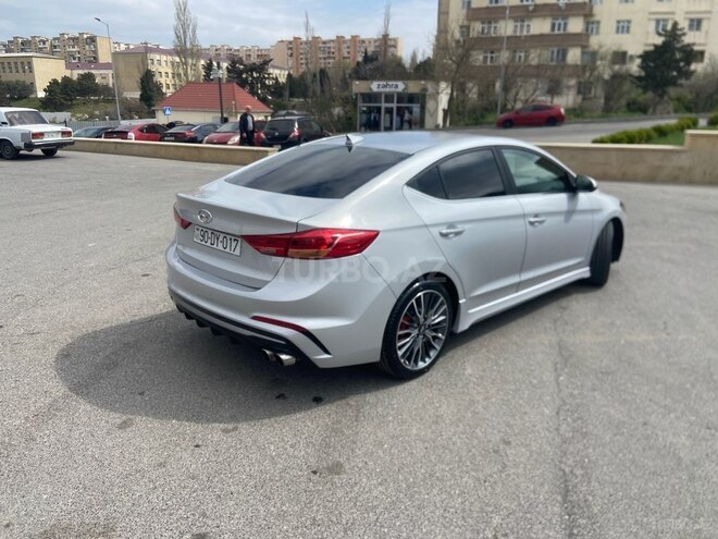 Hyundai Elantra 2016, 231,746 km - 1.6 л - Bakı