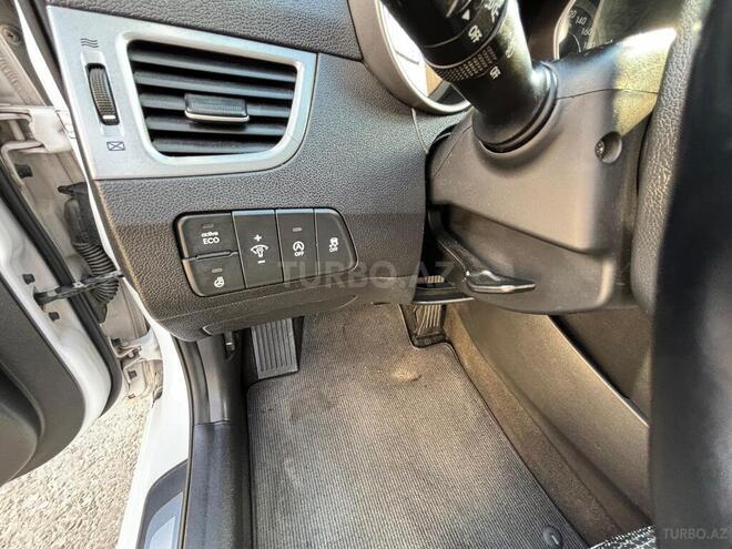 Hyundai Avante 2014, 215,000 km - 1.6 л - Bakı