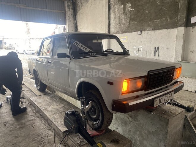 LADA (VAZ) 2107 2007, 333,333 km - 1.6 л - Qax