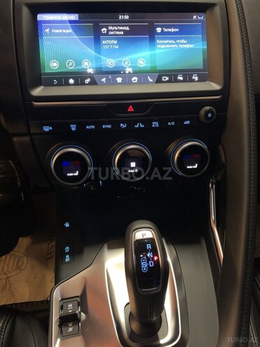 Jaguar E-Pace 2019, 7,700 km - 2.0 l - Bakı