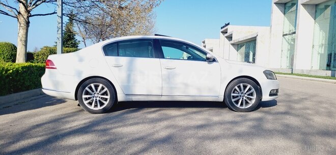 Volkswagen Passat 2012, 180,200 km - 1.8 л - Bakı