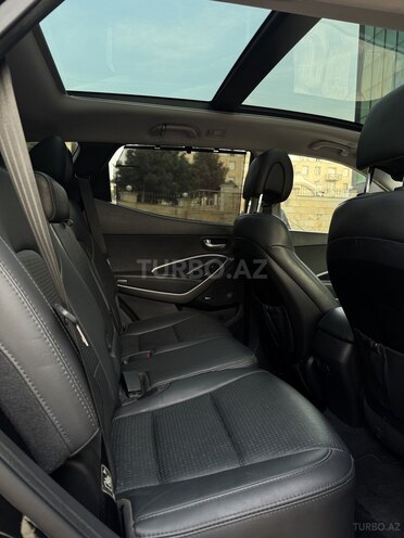 Hyundai Santa Fe-11