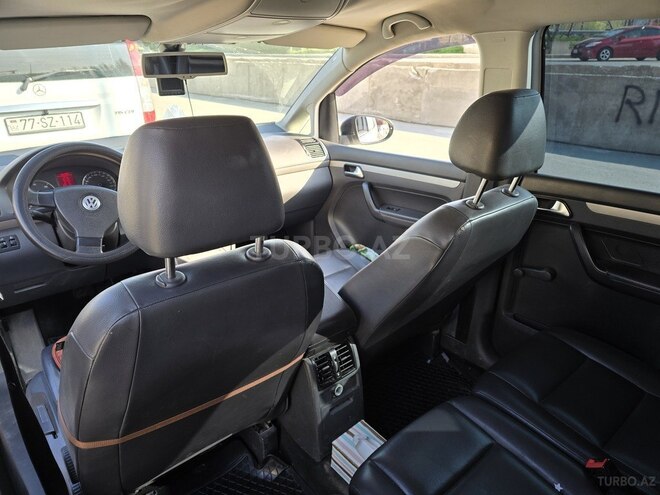 Volkswagen Touran 2010, 170,321 km - 1.9 l - Bakı