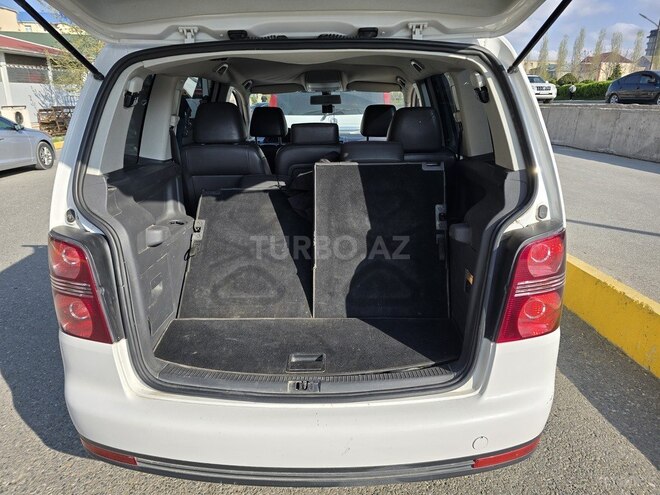 Volkswagen Touran 2010, 170,321 km - 1.9 l - Bakı