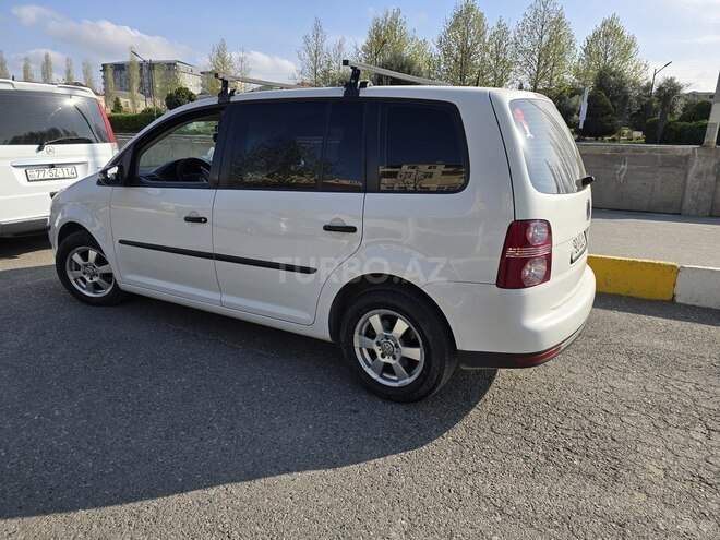 Volkswagen Touran 2010, 170,321 km - 1.9 l - Bakı