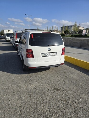 Volkswagen Touran 2010, 170,321 km - 1.9 l - Bakı