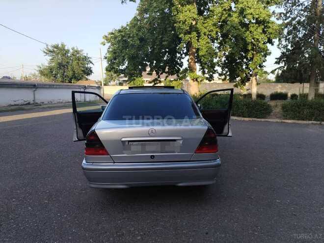 Mercedes C 240 1999, 403,917 km - 2.4 l - Tərtər