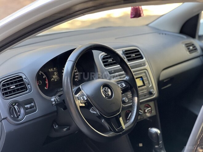 Volkswagen Polo 2019, 78,500 km - 1.6 l - Bakı