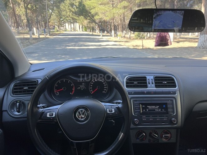 Volkswagen Polo 2019, 78,500 km - 1.6 l - Bakı