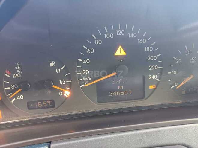 Mercedes E 200 2000, 34,700 km - 2.0 l - Bakı