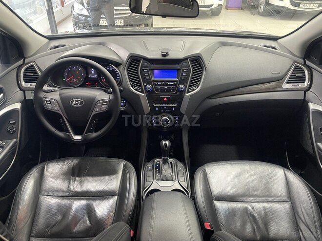 Hyundai Santa Fe-9