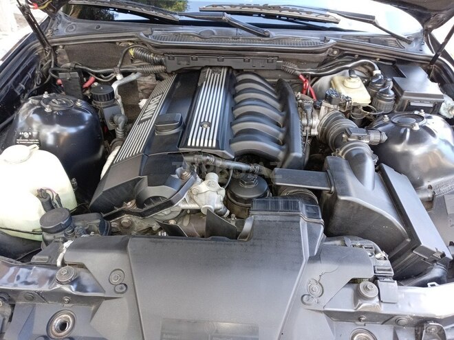 BMW 320 1998, 280,000 km - 2.0 l - Göygöl