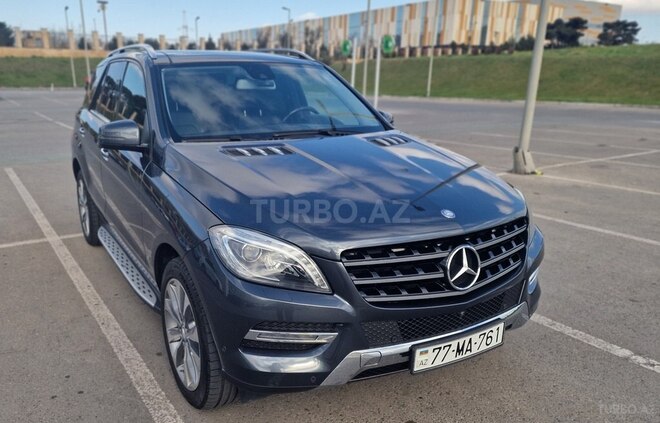 Mercedes ML 400 4MATIC 2014, 93,000 km - 3.0 л - Bakı