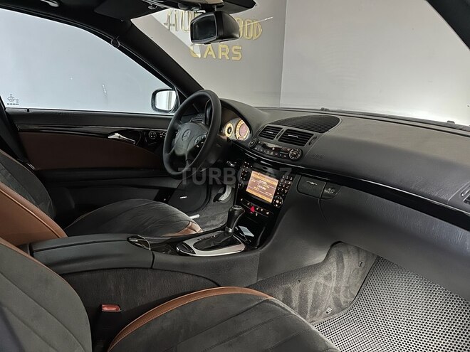 Mercedes E 320 2004, 294,000 km - 3.2 l - Bakı