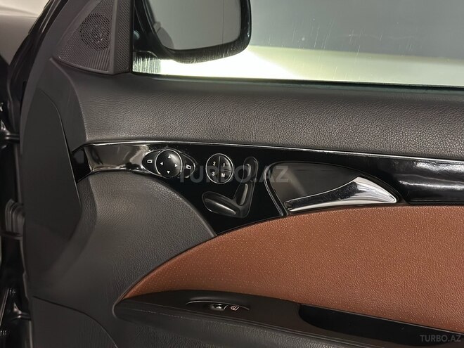Mercedes E 320 2004, 294,000 km - 3.2 l - Bakı