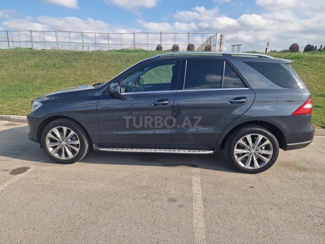 Mercedes ML 400 4MATIC 2014, 93,000 km - 3.0 л - Bakı