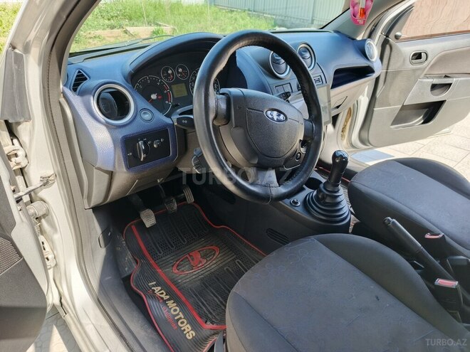 Ford Fiesta 2007, 395,850 km - 1.4 л - Masallı