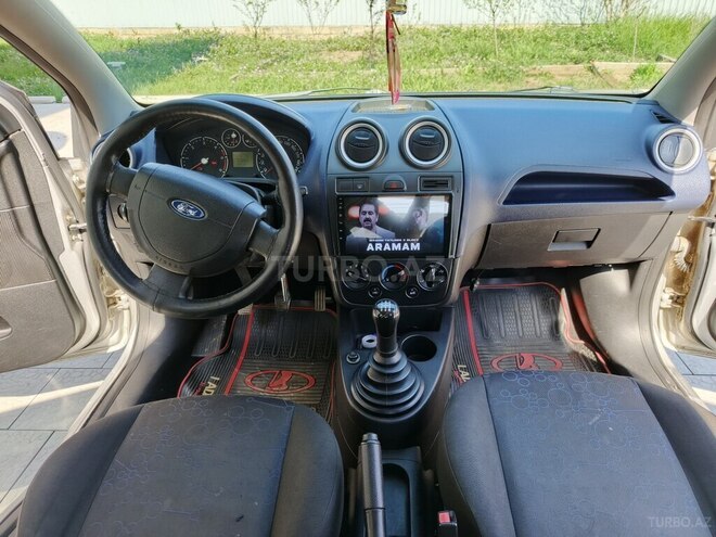 Ford Fiesta 2007, 395,850 km - 1.4 л - Masallı