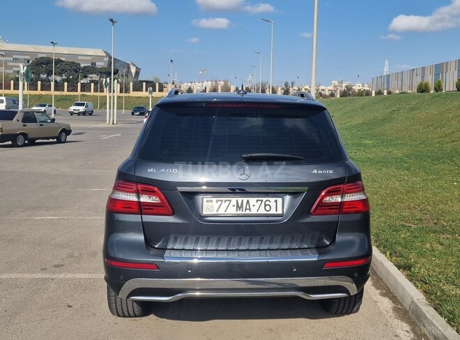 Mercedes ML 400 4MATIC 2014, 93,000 km - 3.0 л - Bakı