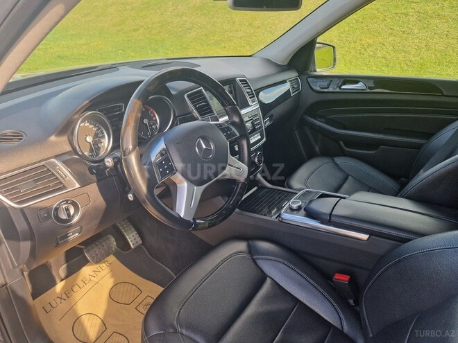 Mercedes ML 400 4MATIC 2014, 93,000 km - 3.0 л - Bakı