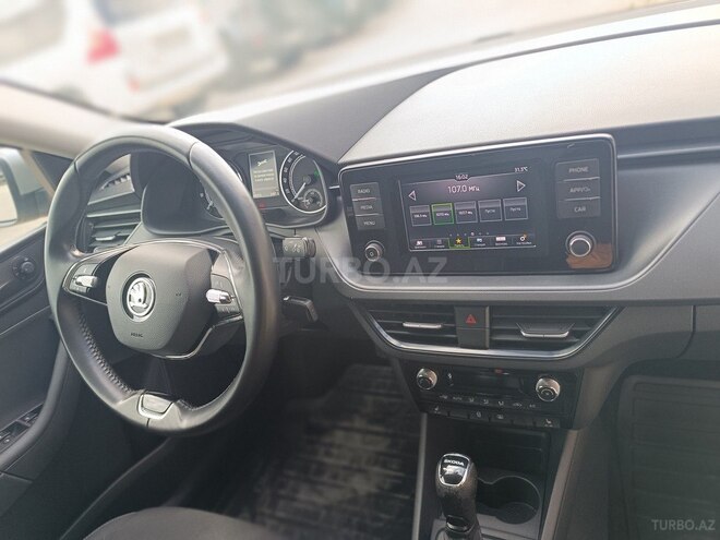 Skoda Rapid 2021, 46,000 km - 1.6 l - Bakı