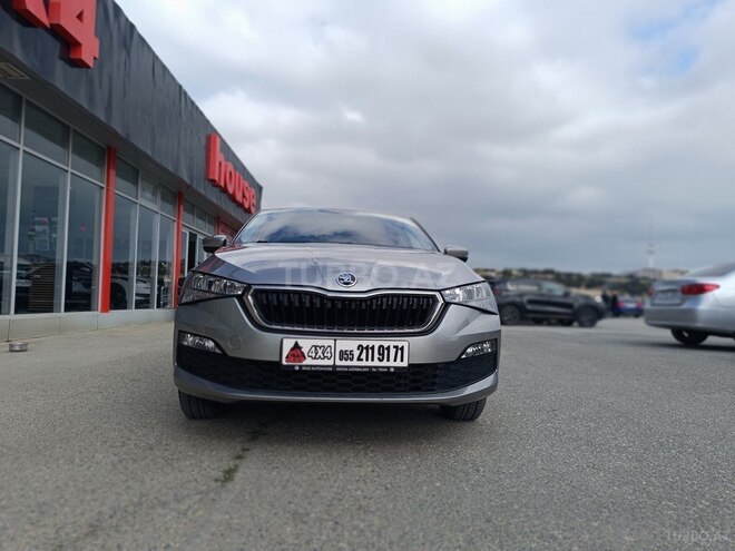Skoda Rapid 2021, 46,000 km - 1.6 l - Bakı