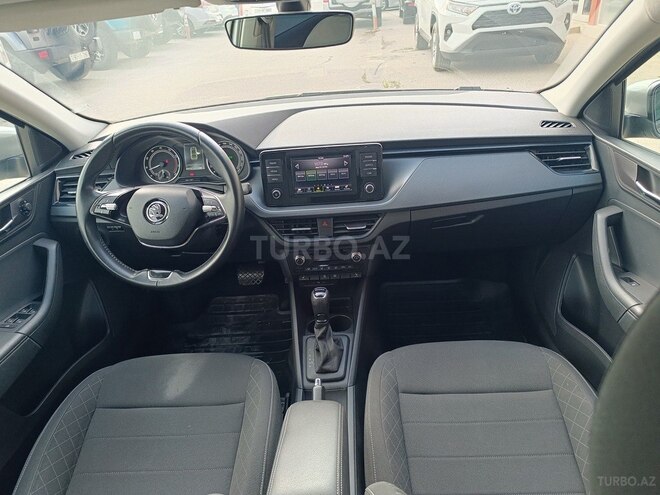 Skoda Rapid 2021, 46,000 km - 1.6 l - Bakı