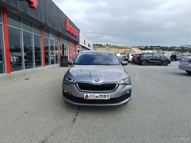 Skoda Rapid 2021, 46,000 km - 1.6 l - Bakı