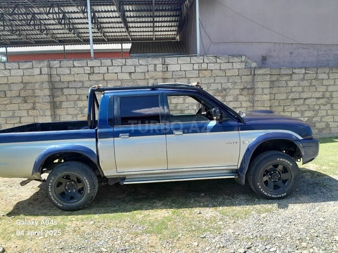 Mitsubishi L200 2003, 321,200 km - 2.5 л - Biləsuvar