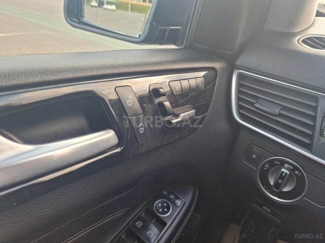 Mercedes ML 400 4MATIC 2014, 93,000 km - 3.0 л - Bakı