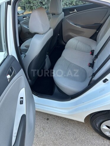 Hyundai Accent 2015, 236,574 km - 1.6 l - Bakı