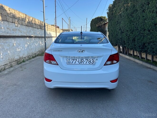 Hyundai Accent 2015, 236,574 km - 1.6 l - Bakı