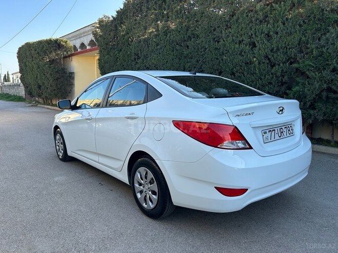 Hyundai Accent 2015, 236,574 km - 1.6 l - Bakı