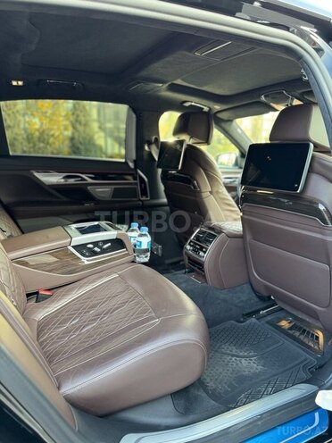 BMW 740 2019, 70,000 km - 3.0 l - Bakı