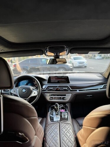 BMW 740 2019, 70,000 km - 3.0 l - Bakı