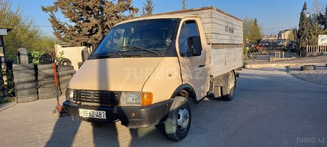 GAZ 330200 1998, 50,000 km - 2.5 л - Salyan