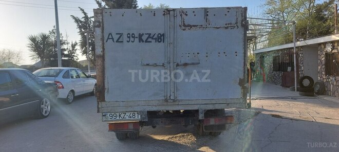 GAZ 330200 1998, 50,000 km - 2.5 л - Salyan