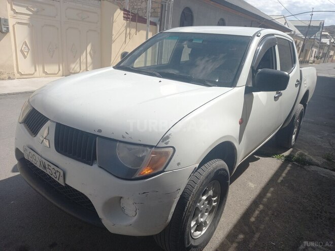 Mitsubishi L200 2007, 380,000 km - 2.5 l - Gəncə